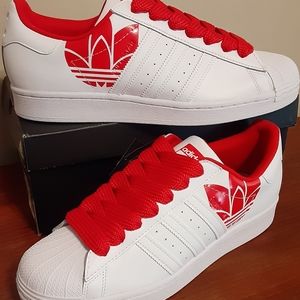 Adidas Original Superstar Sneakers Size 10.5